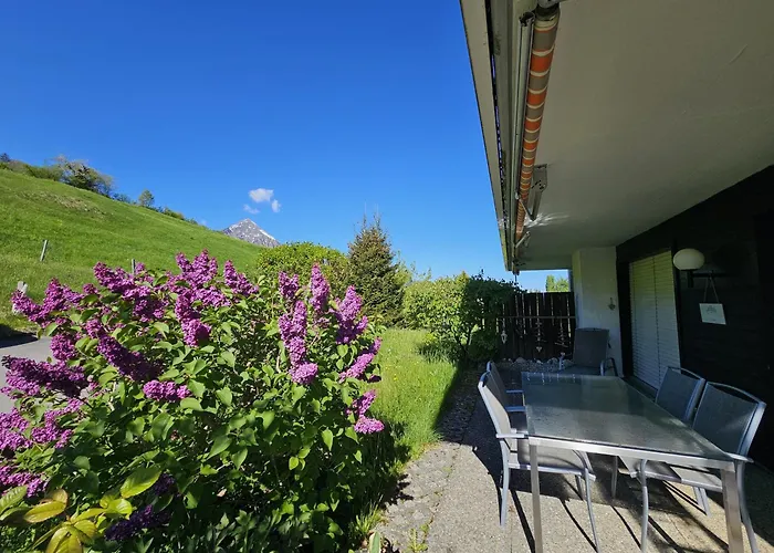 Traumblick Auf Den Thunersee Und Berge Apartamento