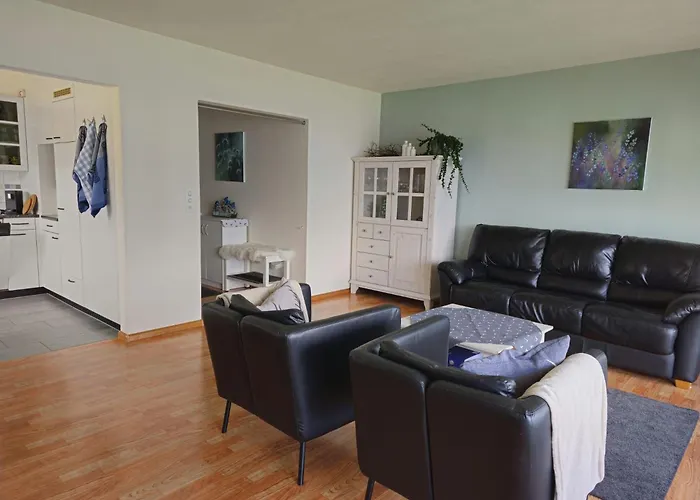 Traumblick Auf Den Thunersee Und Berge * كراتيغين